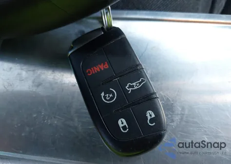 2015 Dodge Charger Sxt z USA, uszkodzony, nr VIN 2C3CDXHG8FH832271